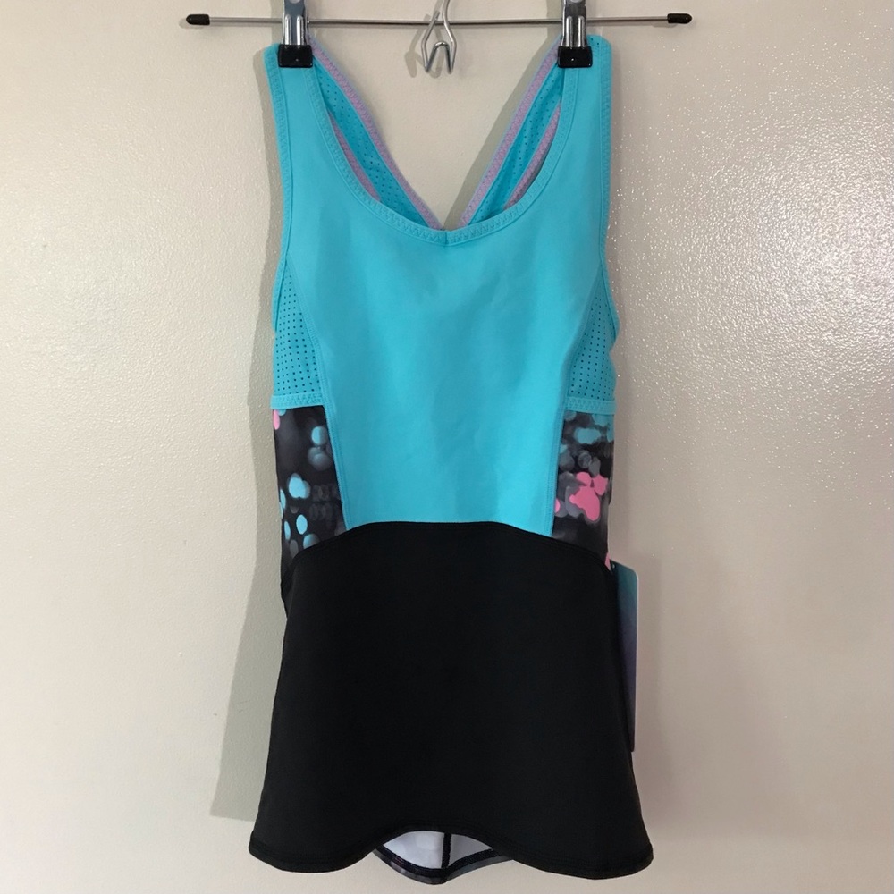Ivivva • 10 • Cross Back Black & Turquoise Breathe In Strength Tank Top